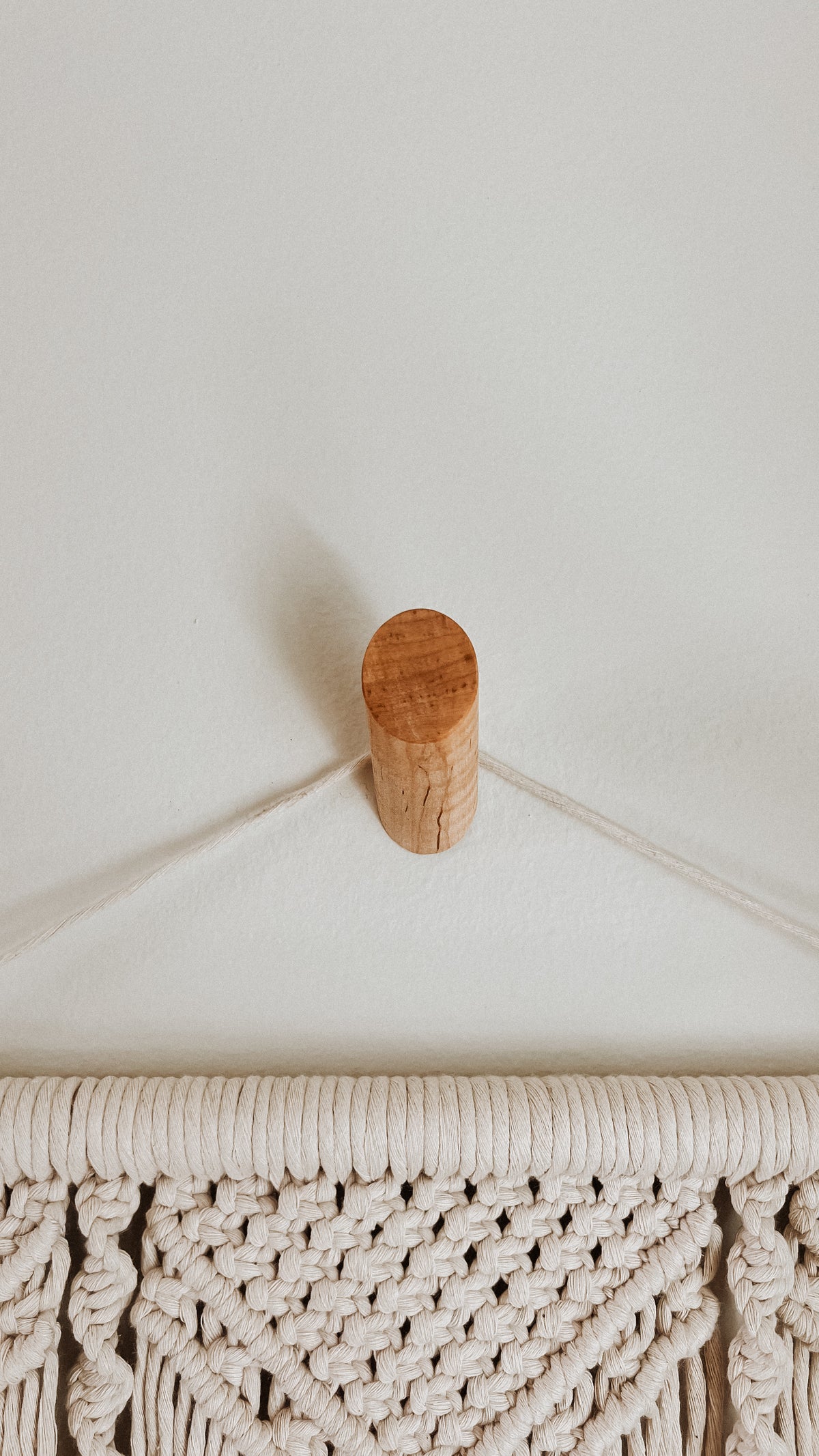 Minimalist Wooden Wall Hook - Maple