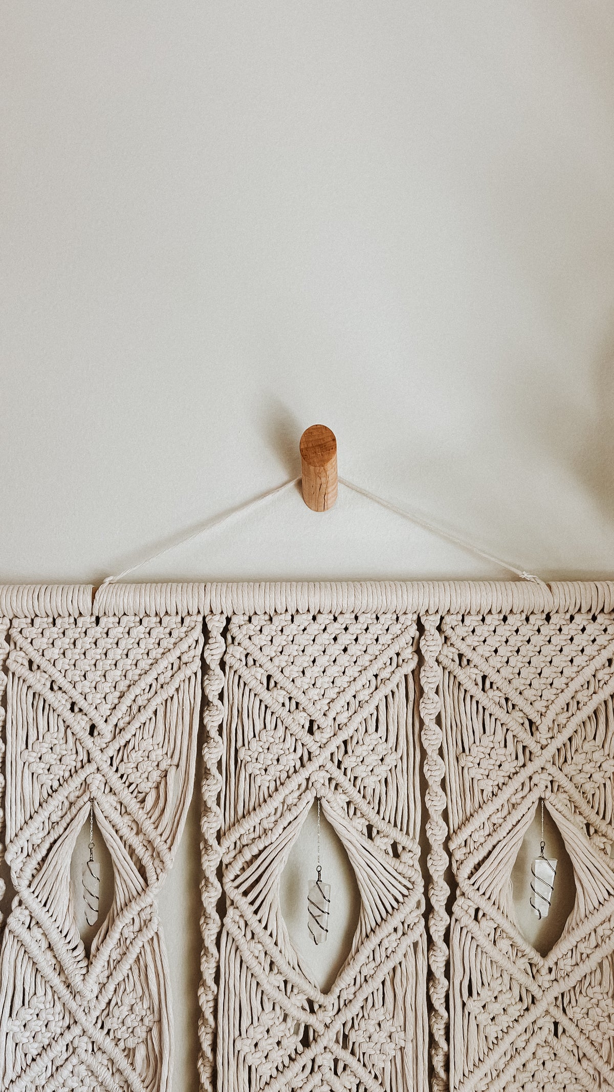 Minimalist Wooden Wall Hook - Maple